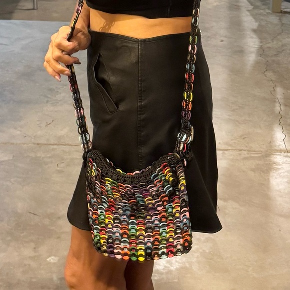 Host Pick! 🎊 Pop tab purse! Beautifully handcrafted crafted Brazilian purse! - Picture 11 of 11